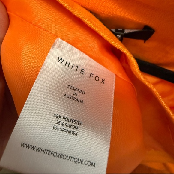 White Fox Not So Basic Bright Orange Blazer Sz M / L NWT - Picture 7 of 8